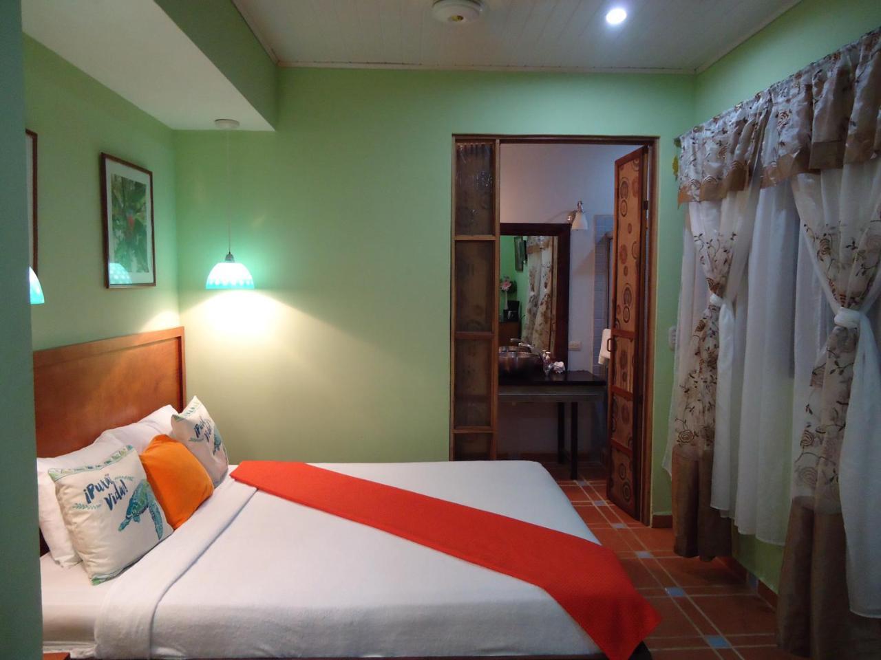 Hotel Mandarina Кепос Экстерьер фото